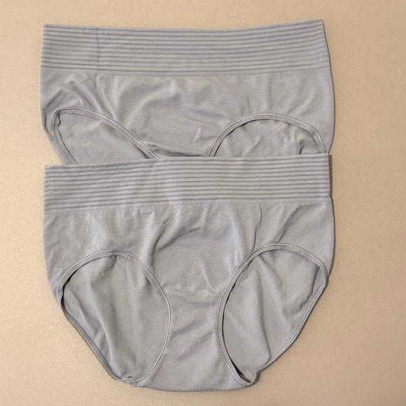 2 PAIR Jockey Natural Beauty Seamfree Hipster - Gray - Picture 2 of 4